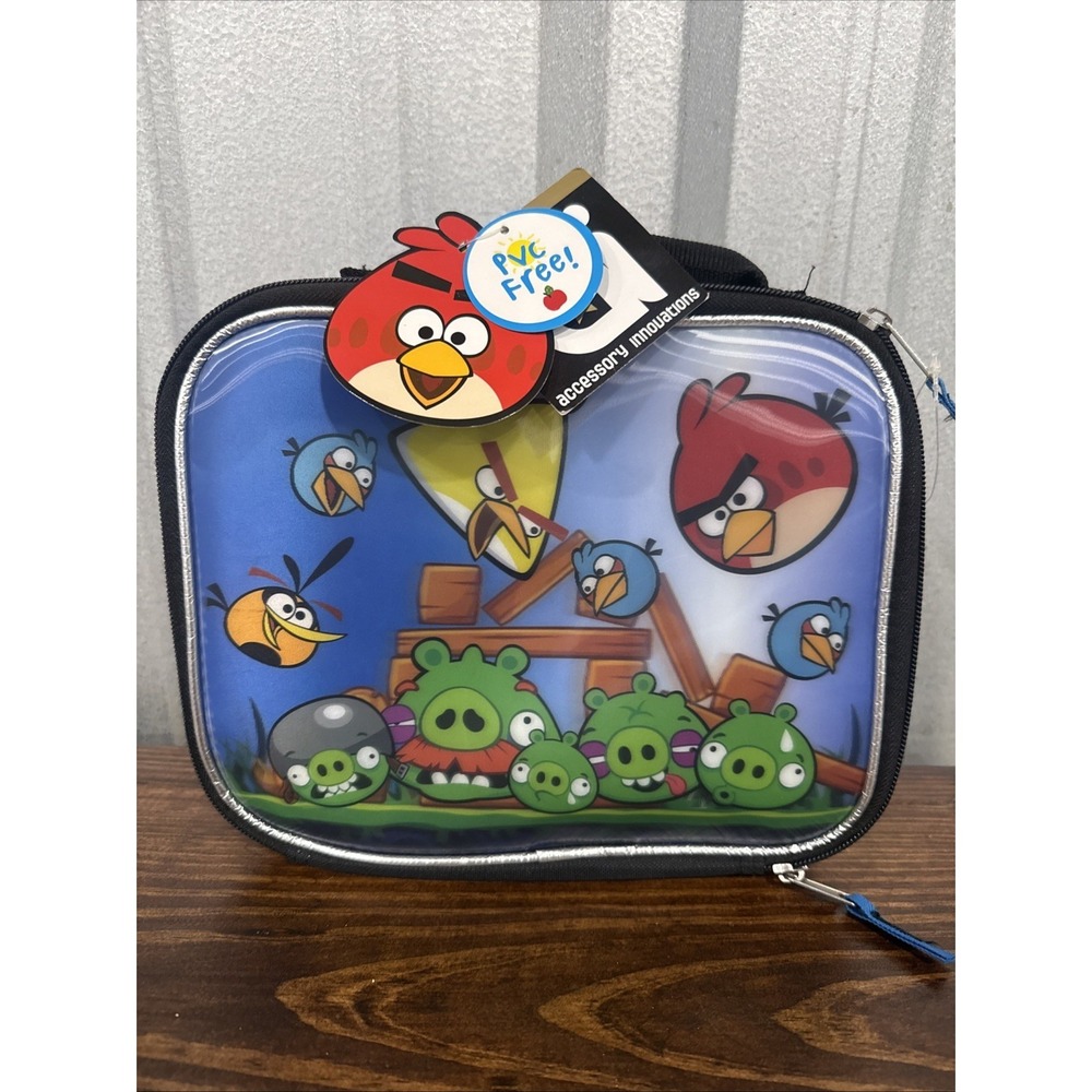 New with tags 3-D Angry Birds insulated lunch box bag